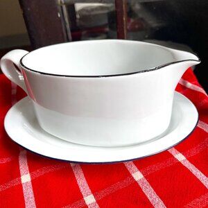 DANSK Scandanavian Modern Christianshavn Gravy Boat and Matching Under Plate